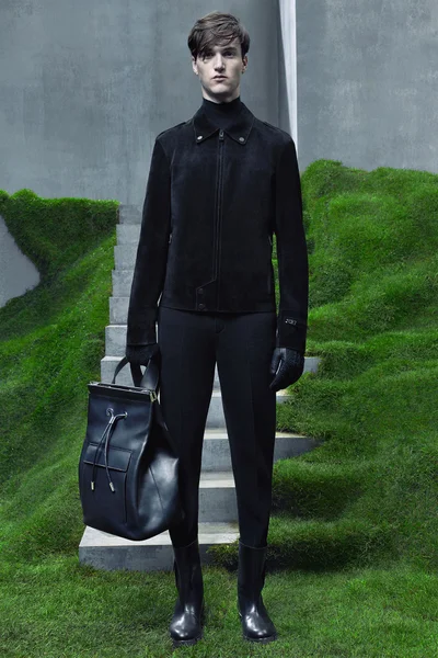 Look 17
